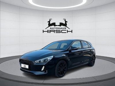 Gebraucht Hyundai i30 Trend 110 PS (80 kW) 2018 Schwarz Limousine