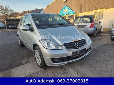 Silber Gebraucht 2010 Mercedes A160 Classic Van / Kleinbus | 6.990 € (Etwas zu teuer)
