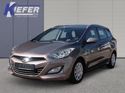 Gebraucht Hyundai i30 110 PS (80 kW) 2014 Braun Kombi
