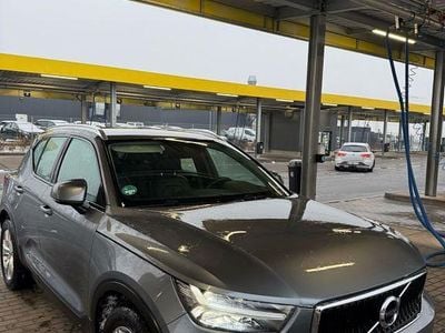 Gebraucht Volvo XC40 190 PS (139 kW) 2018 Grau SUV