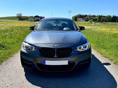 BMW M235