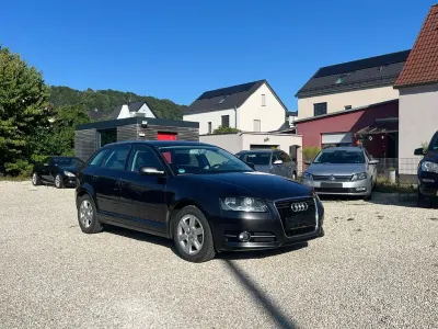 Gebraucht Audi A3 Attraction 125 PS (91 kW) 2012 Grau Kleinwagen