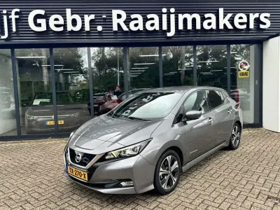 Gebraucht Nissan Leaf Tekna 110 kW (150 PS) 2018 Grau Kleinwagen