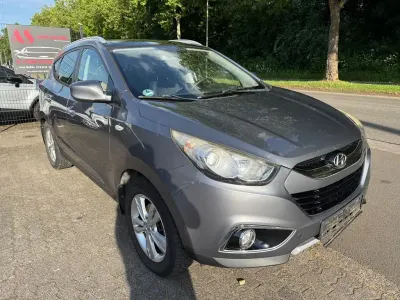 Gebraucht Hyundai ix35 Style 184 PS (135 kW) 2012 Grau SUV