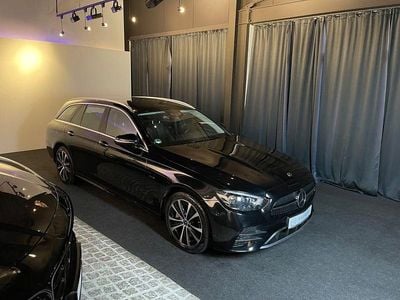 Usata Mercedes E300 AMG 194 CV (142 kW) 2021 Nero Station wagon
