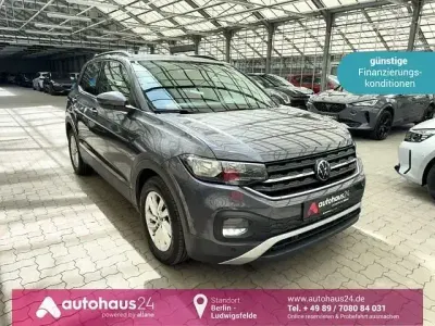 Gebraucht VW T-Cross Life 110 PS (80 kW) 2023 Grau SUV