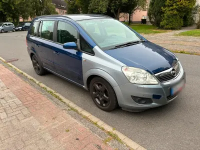 Gebraucht Opel Zafira 100 PS (73 kW) 2008 Blau Van / Kleinbus