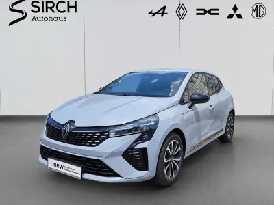 Gebraucht Renault Clio V Techno 91 PS (66 kW) 2024 Grau Limousine