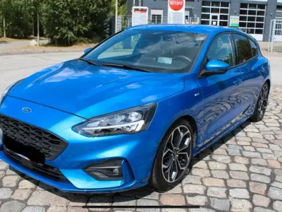 Gebraucht Ford Focus ST-Line 125 PS (91 kW) 2019 Blau Limousine