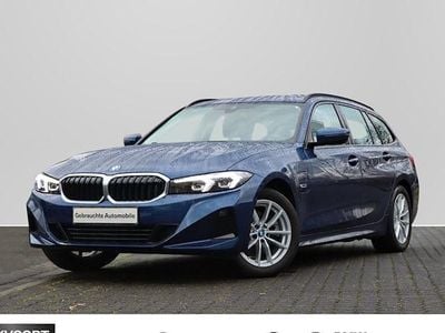Phytonicblau Gebraucht 2022 BMW 320e Shadowline Kombi | 30.460 € (Guter Preis)