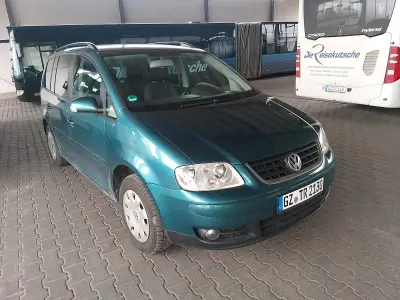 Gebraucht VW Touran 150 PS (110 kW) 2005 Blau Van / Kleinbus