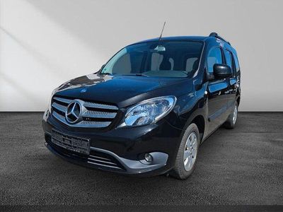 Gebraucht Mercedes Citan 111 110 PS (80 kW) 2017 Schwarz Kombi