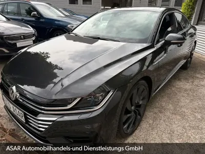 Gebraucht VW Arteon R-line 190 PS (139 kW) 2019 Grau Kleinwagen