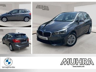 Grau Gebraucht 2021 BMW 218 Active Tourer Performance Van / Kleinbus | 17.940 € (Fairer Preis)