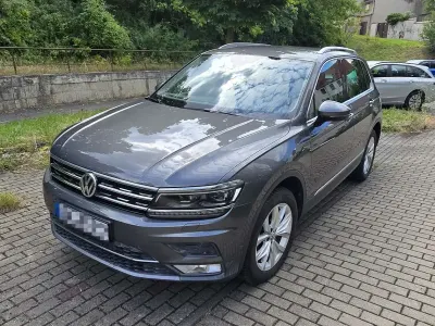 Gebraucht VW Tiguan Highline 150 PS (110 kW) 2017 Grau SUV