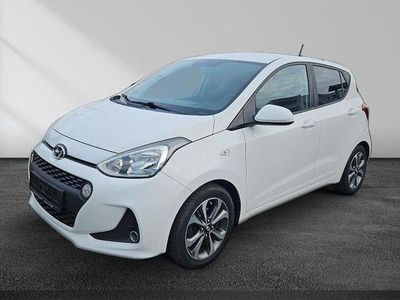 Gebraucht Hyundai i10 Trend 95 PS (69 kW) 2017 Weiß Kleinwagen