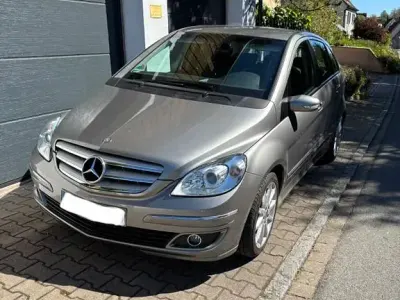 Usata Mercedes B150 95 CV (69 kW) 2007 Monovolume