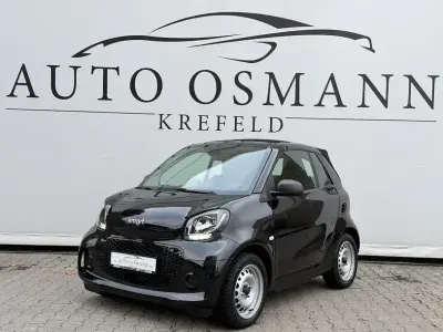 Używany Smart ForTwo Electric Drive 60 kW (82 KM) 2022 Czarny Kabriolet