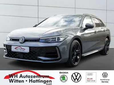 Gebraucht VW Passat R-line 265 PS (194 kW) 2025 Diabasgrau metallic Kombi