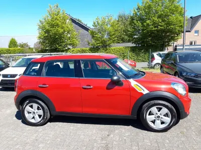 Gebraucht Mini One Countryman 98 PS (72 kW) 2016 Rot SUV