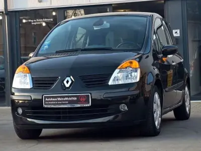 Używany Renault Modus 111 KM (81 kW) 2005 Czarny Minivan