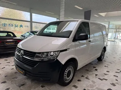 Używany VW Transporter 90 KM (66 kW) 2021 Biały Van