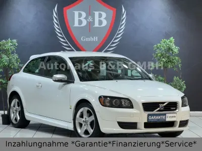 Używany Volvo C30 R-Design 101 KM (74 kW) 2009 Biały Hatchback