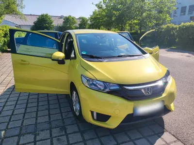 Gebraucht Honda Jazz Comfort 102 PS (75 kW) 2015 Gelb Kleinwagen
