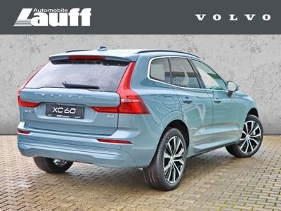 gebraucht Volvo XC60 Core B4 Mild-Hybrid Benzin Standheizung Licht-Paket Fahrerassitenz-Paket