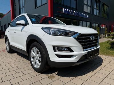 Weiß Gebraucht 2019 Hyundai Tucson Trend SUV | 15.999 € (Fairer Preis)