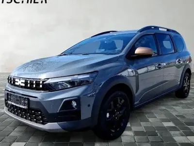 Neu Dacia Jogger Extreme 122 PS (89 kW) 2026 Grau Van / Kleinbus