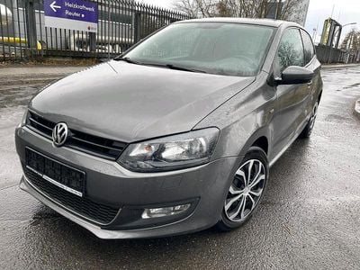 Gebraucht VW Polo 70 PS (51 kW) 2013 Grau Kleinwagen