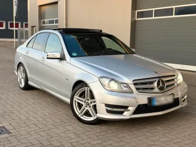 Gebraucht Mercedes C350 Avantgarde 256 PS (188 kW) 2012 Silber Limousine