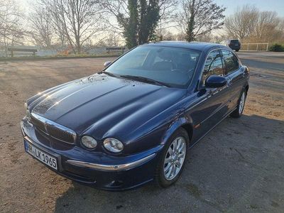 Blau Gebraucht 2003 Jaguar X-type Executive Limousine | 3.700 € (Guter Preis)