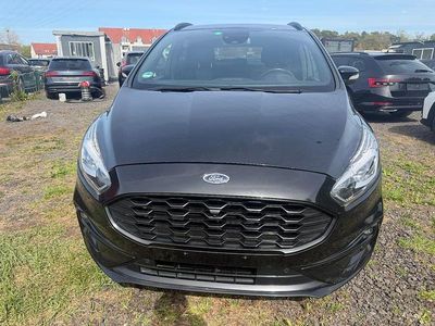 Second-hand Ford S-MAX ST-Line 241 CP (177 kW) 2020 Negru Monovolum