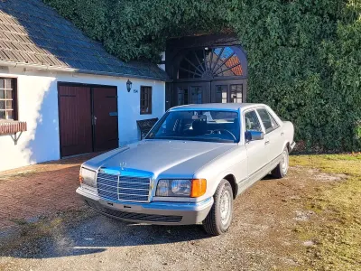 Gebraucht Mercedes 280 185 PS (136 kW) 1982 Silber Limousine