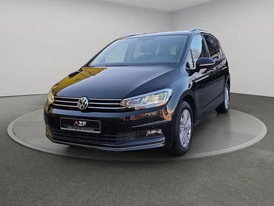 Schwarz Gebraucht 2020 VW Touran Highline Van / Kleinbus | 24.280 € (Fairer Preis)
