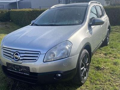 Gebraucht Nissan Qashqai +2 Acenta 150 PS (110 kW) 2010 Silver (m) SUV