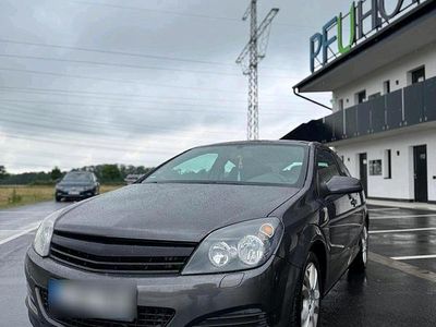 Opel Astra GTC