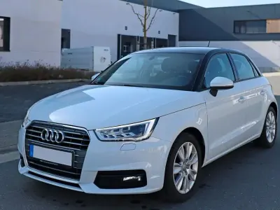 Gebraucht Audi A1 Sportback Design 95 PS (69 kW) 2018 Weiß Kleinwagen