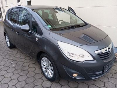 Gebraucht Opel Meriva Color Edition 140 PS (102 kW) 2012 Grau Van / Kleinbus
