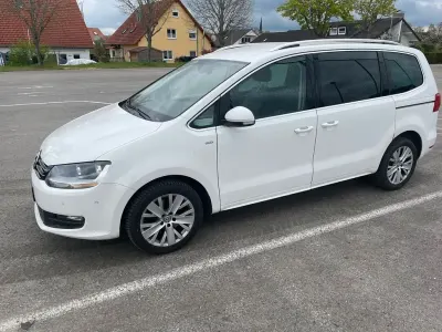 Gebraucht VW Sharan Life 150 PS (110 kW) 2013 Weiß Van / Kleinbus