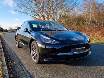 Gebraucht Tesla Model 3 RWD 239 kW (325 PS) 2022 Schwarz Limousine