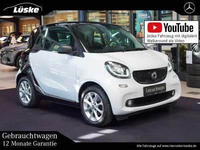 Gebraucht Smart ForTwo Coupé 71 PS (52 kW) 2018 Bodypanels in white Coupé
