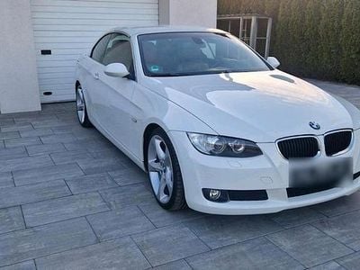 Usata BMW 320 Cabriolet 177 CV (130 kW) 2009 Bianco Cabrio