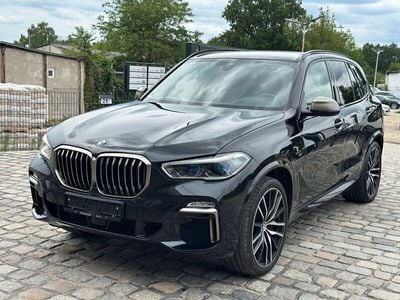 BMW X5 M50