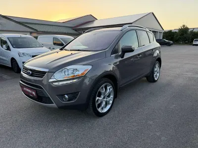 Gebraucht Ford Kuga Titanium 140 PS (102 kW) 2012 Braun SUV