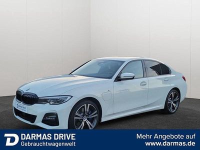 Weiß Gebraucht 2020 BMW 330e M Sport Limousine | 28.490 € (Fairer Preis)