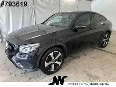 Gebraucht Mercedes GLC250 211 PS (155 kW) 2018 Schwarz SUV