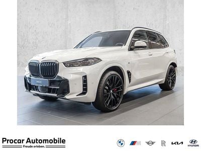 Neu BMW X5 M Sport 298 PS (219 kW) 2025 Weiß SUV